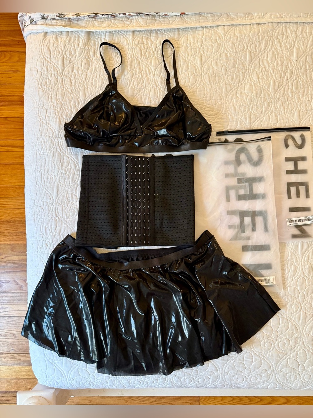 NEW Corset Cami Bralette Crop Top High Waist Flare Mini Skater Skirt Halloween